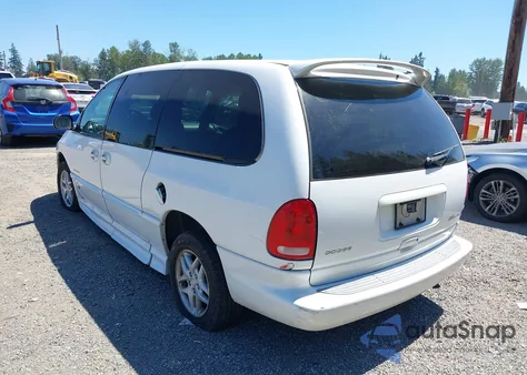 2000 Dodge Grand Caravan Se z USA, uszkodzony, nr VIN 1B4GP44G7YB763543